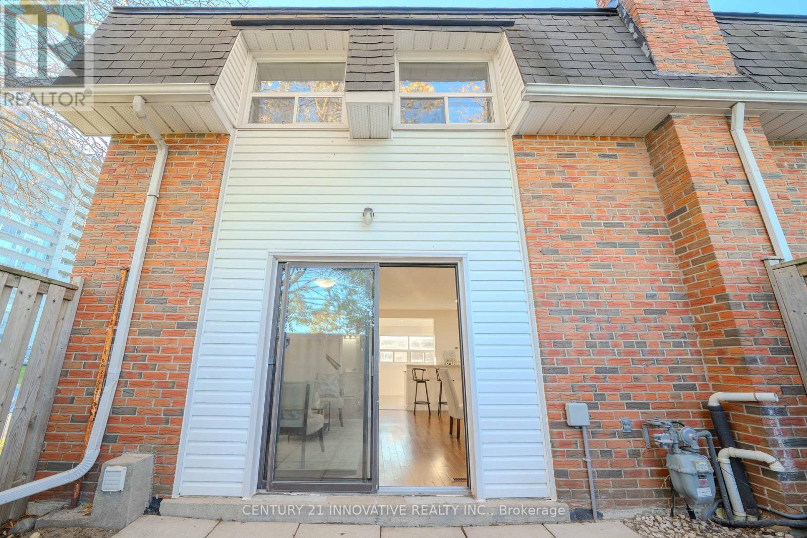 102 Trailridge Crescent, Toronto, ON - Outdoor With Exterior