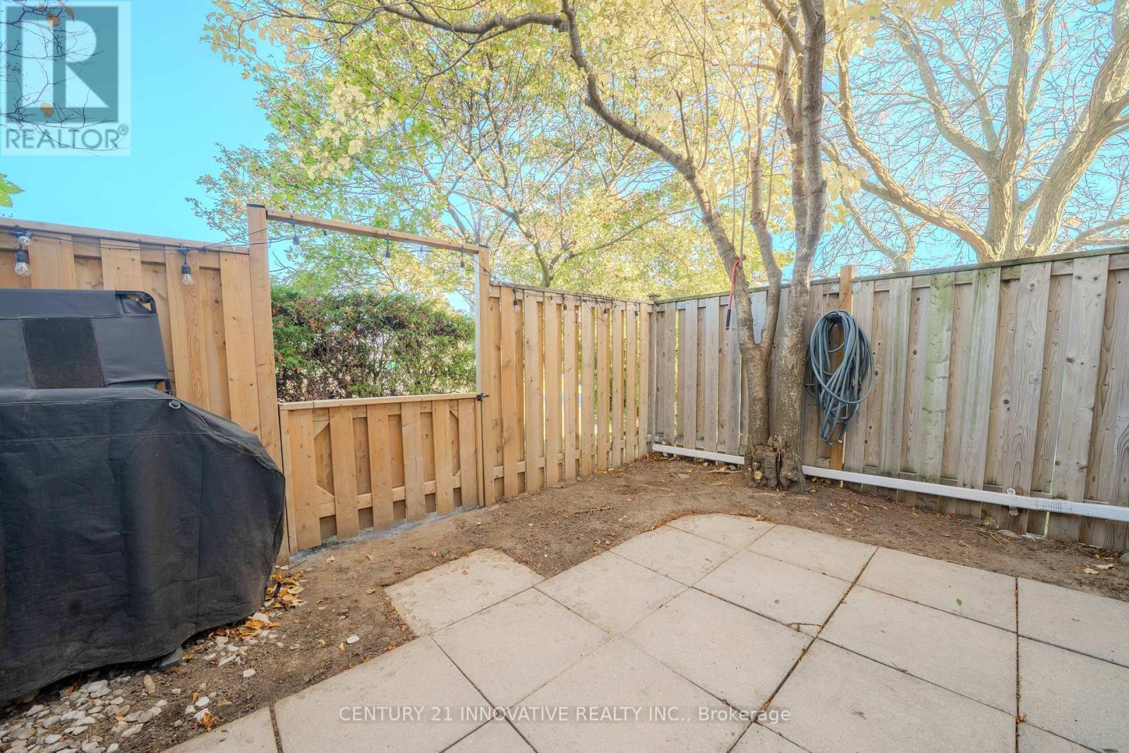 102 Trailridge Crescent, Toronto, ON - Outdoor