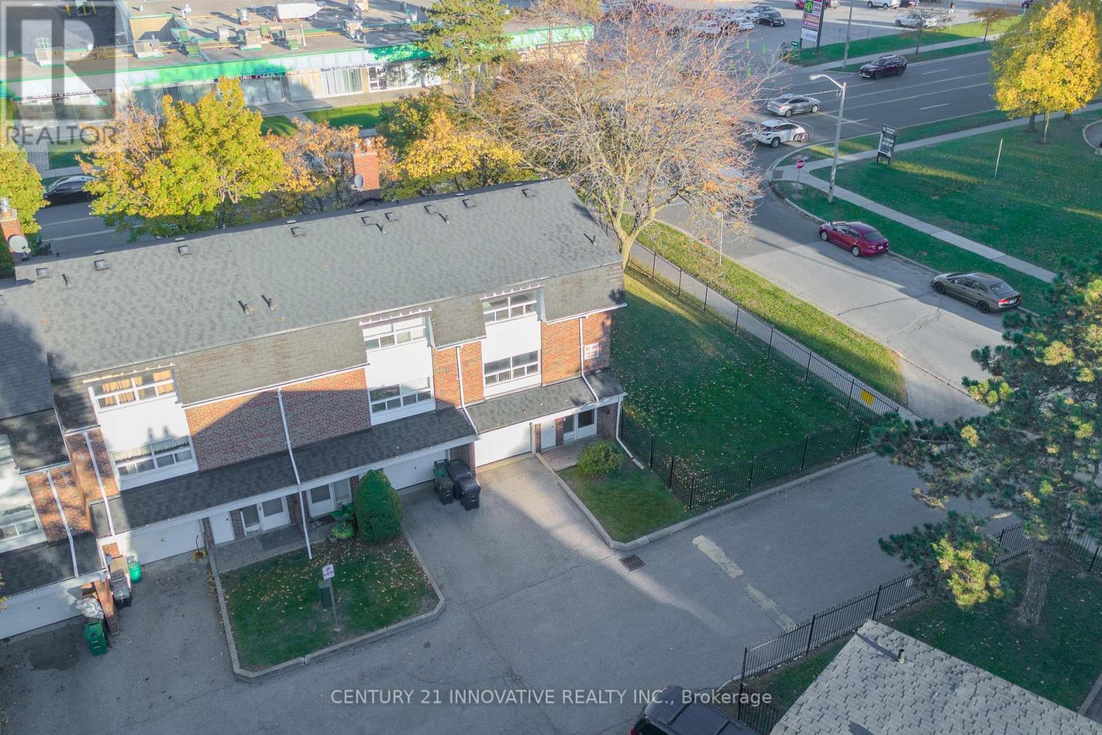 102 Trailridge Crescent, Toronto, ON - Outdoor