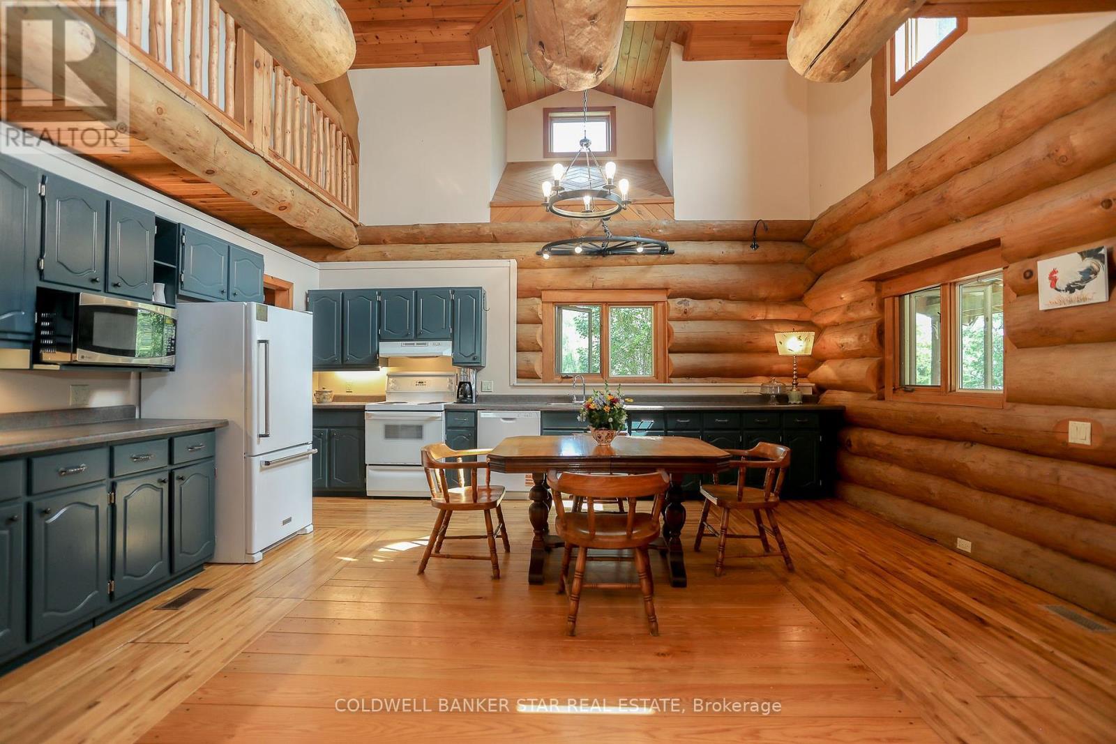 42431 Ron Mcneil Line, Central Elgin, ON - Indoor Photo Showing Dining Room