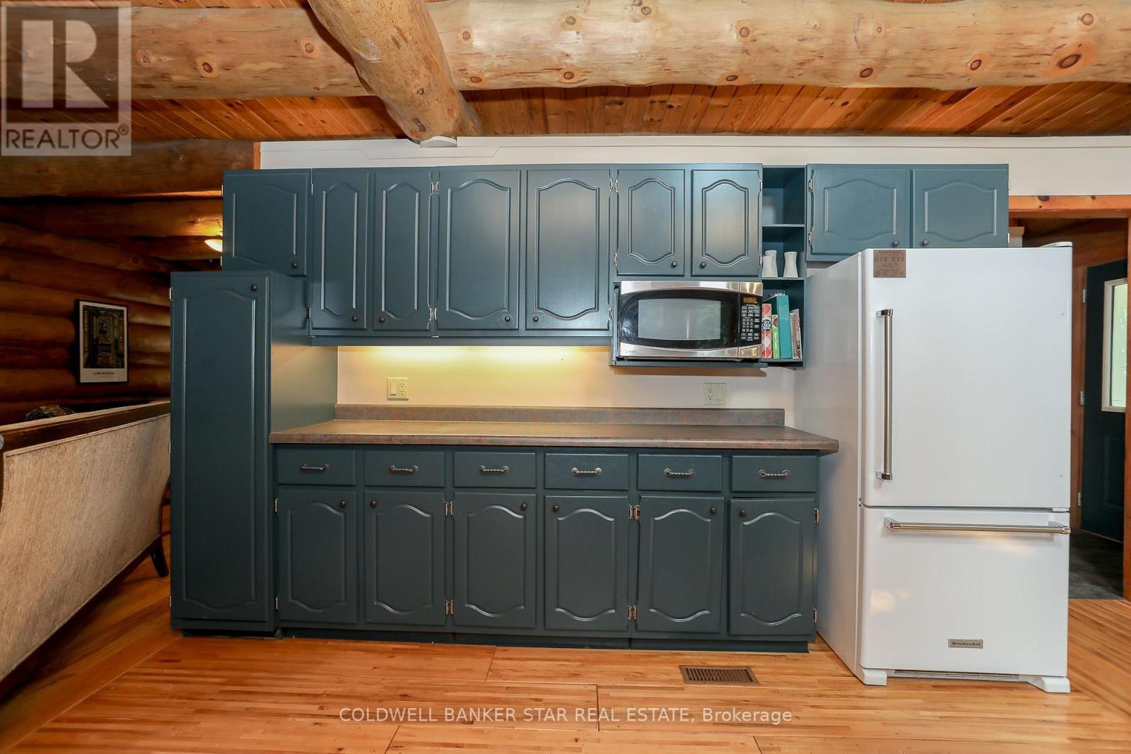 42431 Ron Mcneil Line, Central Elgin, ON - Indoor Photo Showing Kitchen
