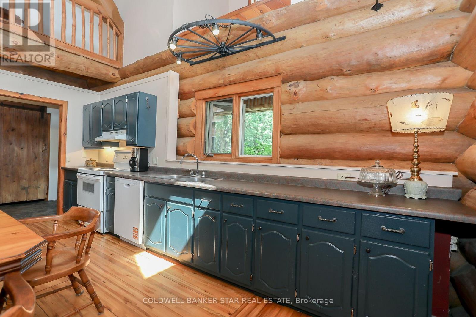 42431 Ron Mcneil Line, Central Elgin, ON - Indoor Photo Showing Kitchen With Double Sink