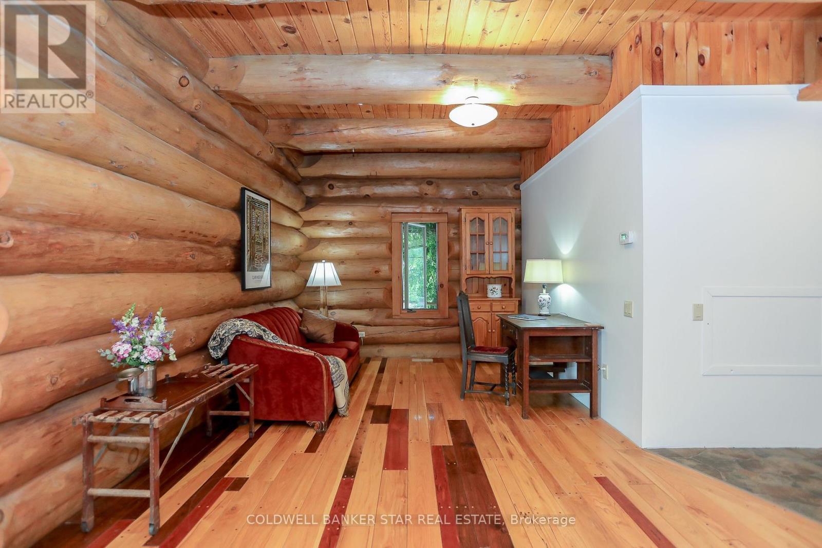 42431 Ron Mcneil Line, Central Elgin, ON - Indoor Photo Showing Other Room