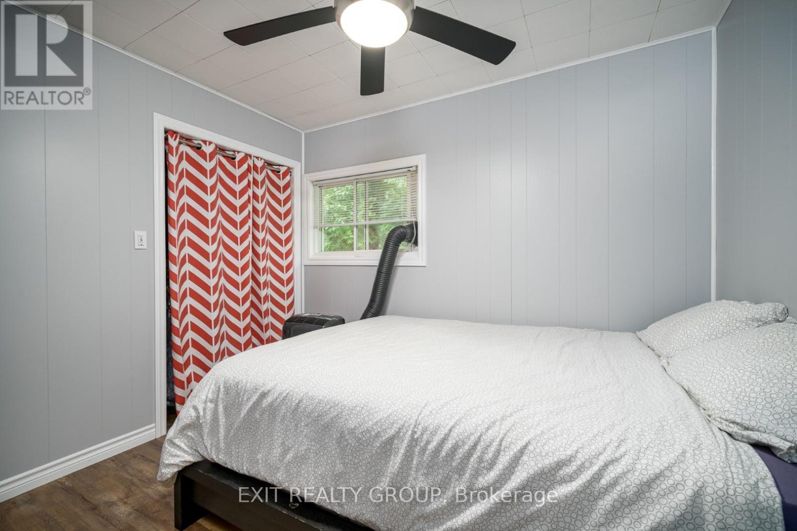 103 Camp Lane, Tweed (Hungerford (Twp)), ON - Indoor Photo Showing Bedroom
