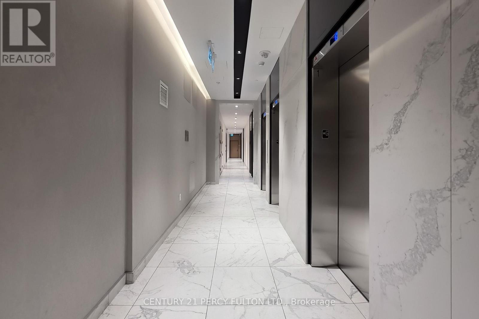 1305 - 8 Tippett Road, Toronto, ON - Indoor Photo Showing Other Room