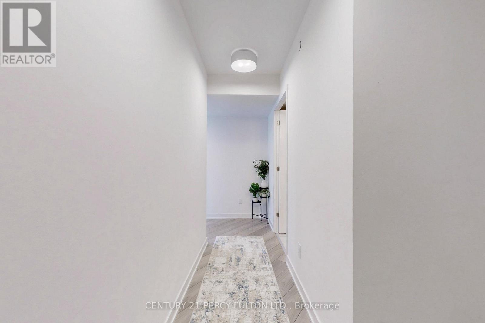 1305 - 8 Tippett Road, Toronto, ON - Photo Showing Other Room