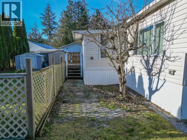 7-9298 Williams Rd, Powell River, BC - Outdoor