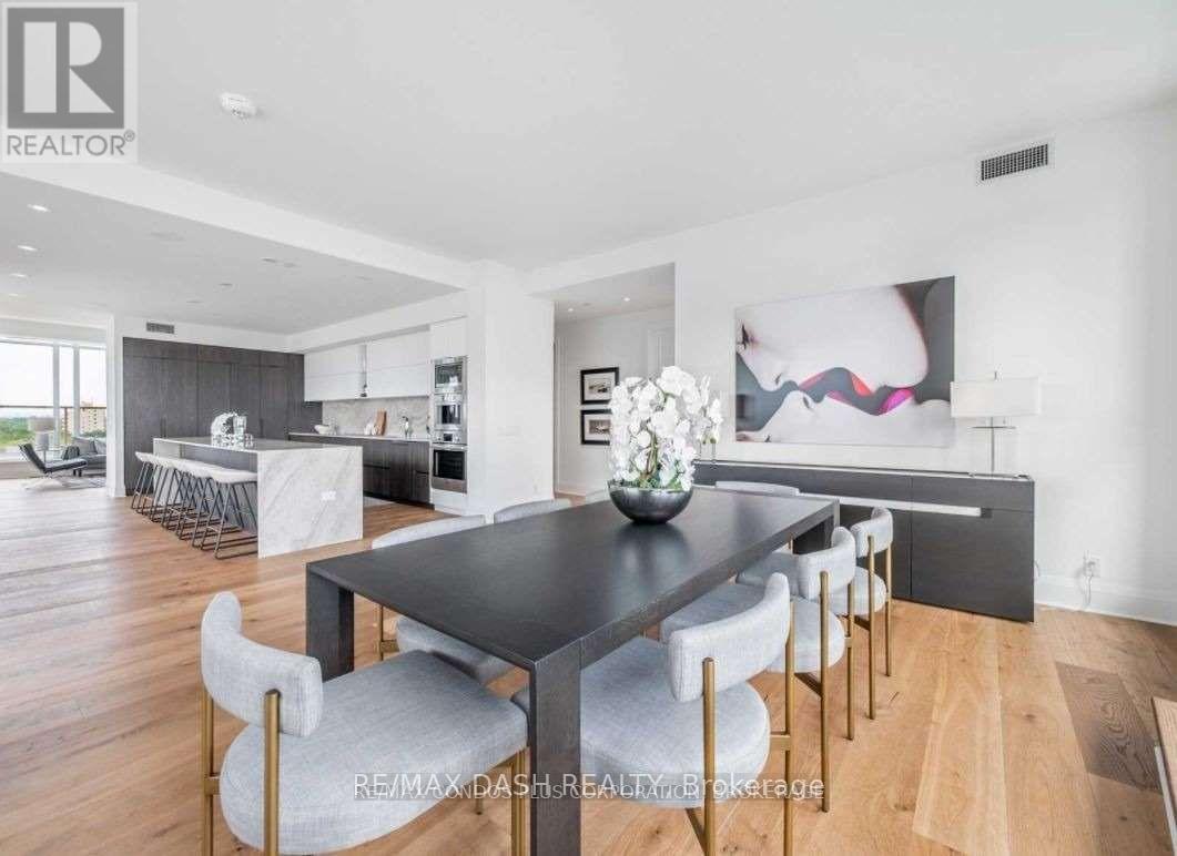 806 - 151 Avenue Road, Toronto, ON - Indoor Photo Showing Dining Room
