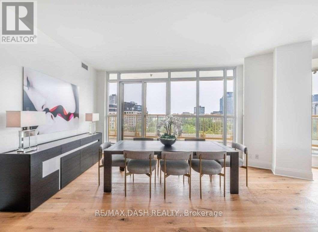 806 - 151 Avenue Road, Toronto, ON - Indoor Photo Showing Dining Room