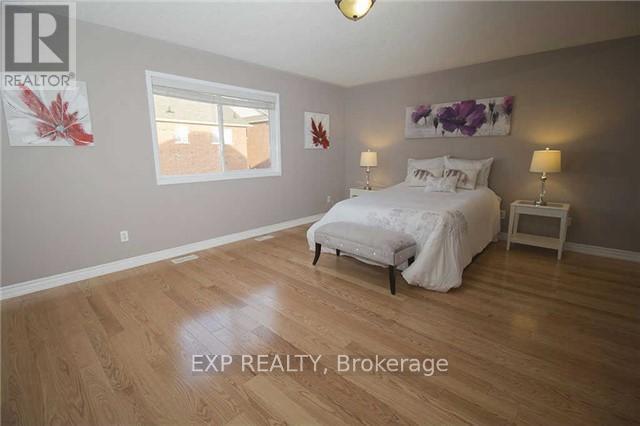 3 Trish Drive, Richmond Hill, ON - Indoor Photo Showing Bedroom