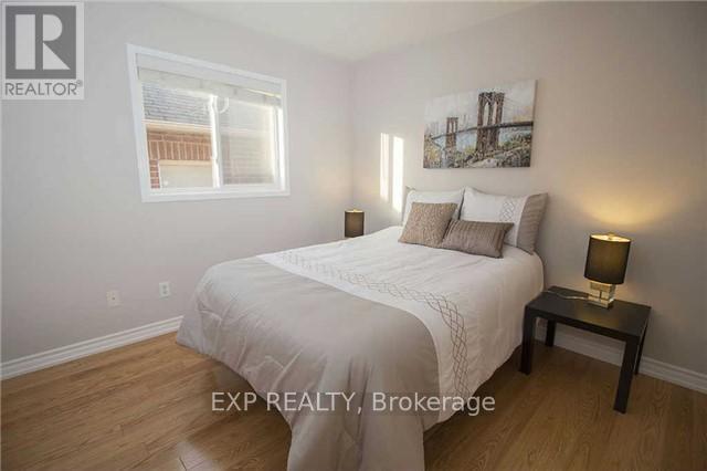 3 Trish Drive, Richmond Hill, ON - Indoor Photo Showing Bedroom