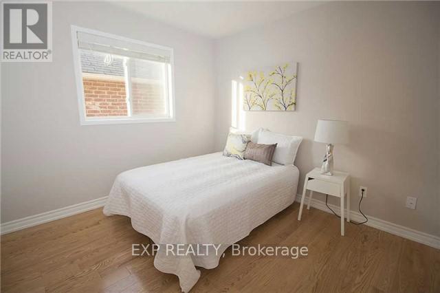3 Trish Drive, Richmond Hill, ON - Indoor Photo Showing Bedroom