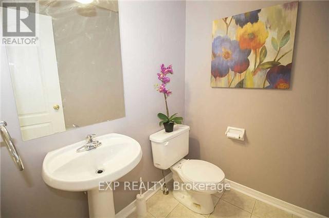3 Trish Drive, Richmond Hill, ON - Indoor Photo Showing Bathroom