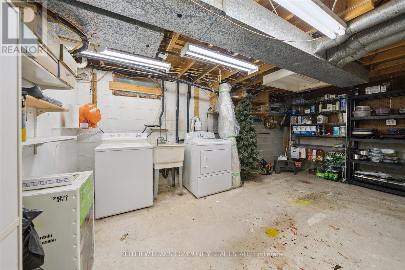 11 Bayleaf Court, Peterborough (Monaghan Ward 2), ON - Indoor Photo Showing Laundry Room
