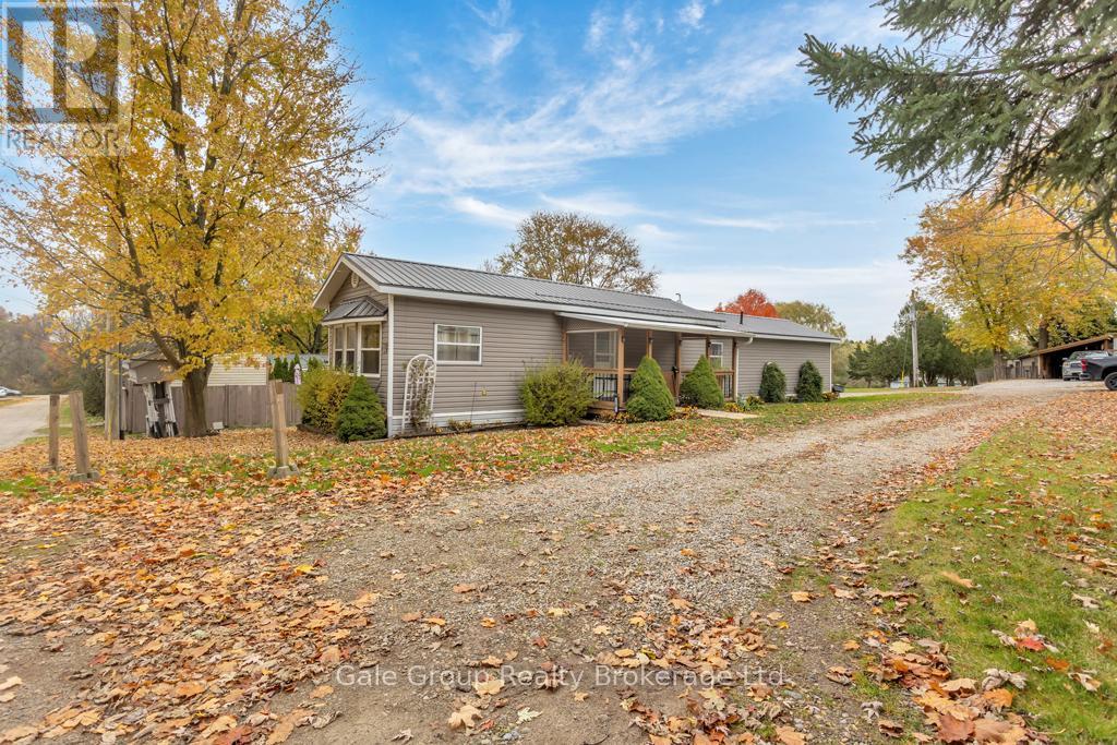 596101 Hwy 59 Tropicana #15 Crescent E, East Zorra-Tavistock (Hidden Valley), ON - Outdoor