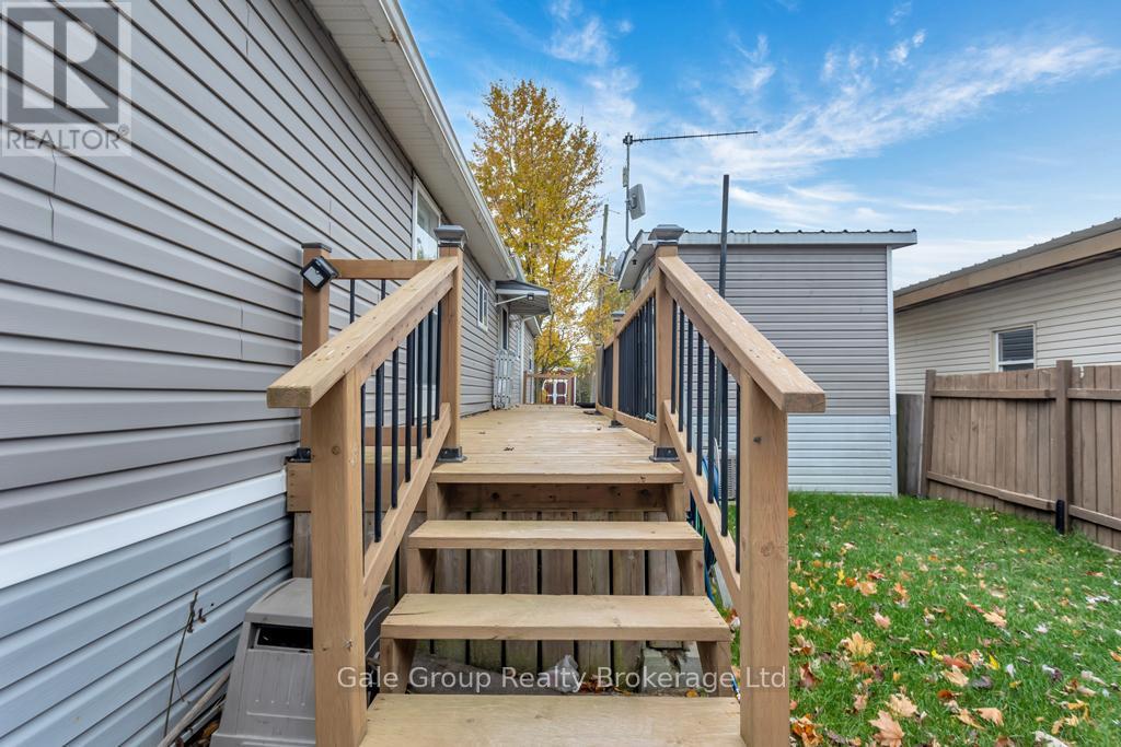 596101 Hwy 59 Tropicana #15 Crescent E, East Zorra-Tavistock (Hidden Valley), ON - Outdoor