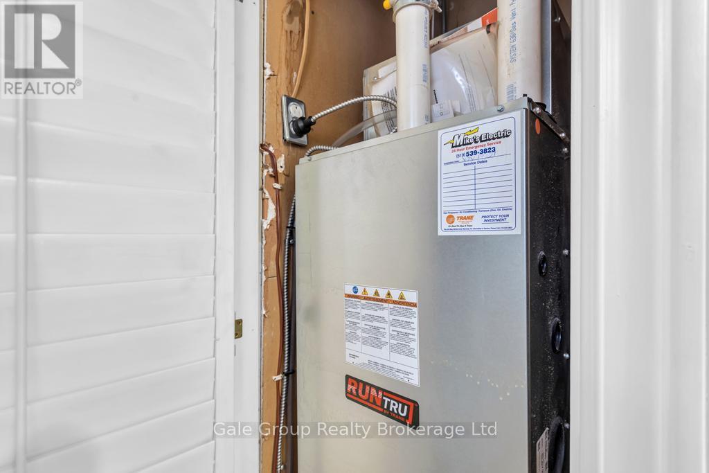 596101 Hwy 59 Tropicana #15 Crescent E, East Zorra-Tavistock (Hidden Valley), ON - Indoor Photo Showing Basement