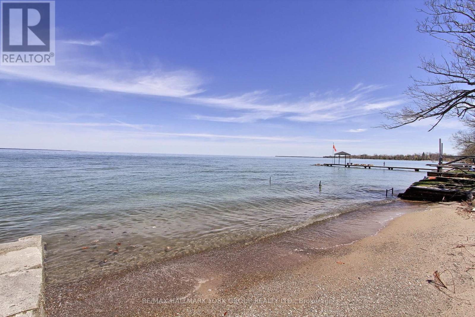 303 Lake Dr East Unit A Drive, Georgina, ON