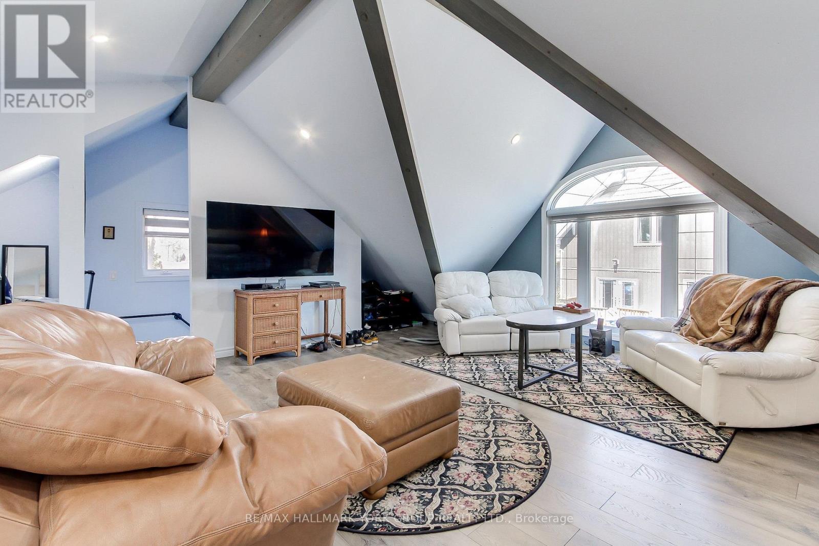 303 Lake Dr East Unit A Drive, Georgina, ON