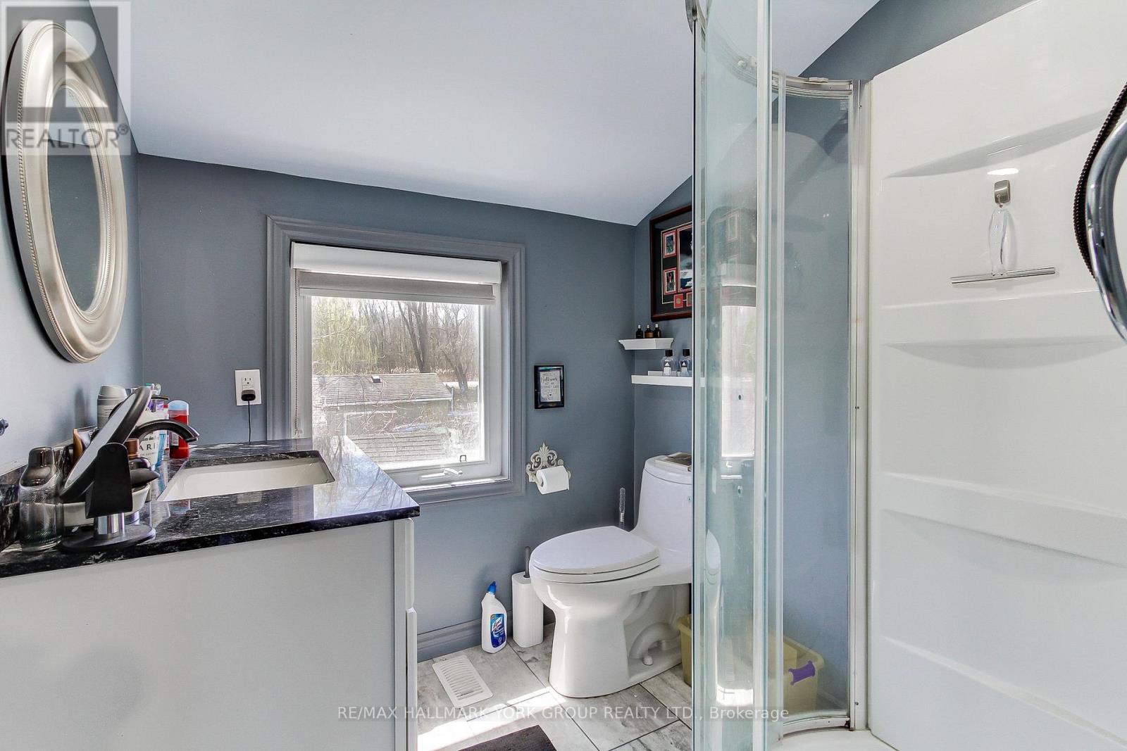 303 Lake Dr East Unit A Drive, Georgina, ON