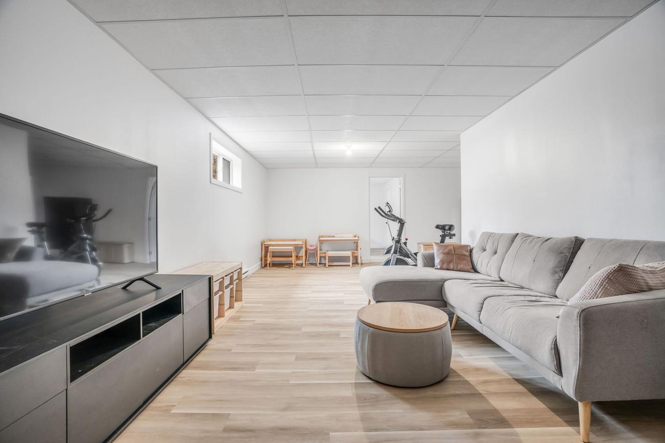 Family room - 3 Rue Des Tilleuls, Fossambault-Sur-Le-Lac, QC - Indoor