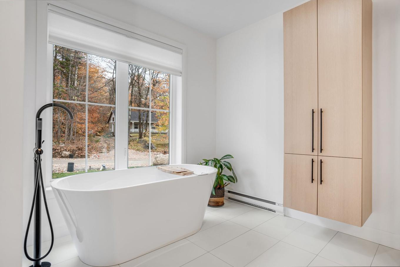 Bathroom - 3 Rue Des Tilleuls, Fossambault-Sur-Le-Lac, QC - Indoor Photo Showing Other Room