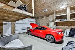 Garage -