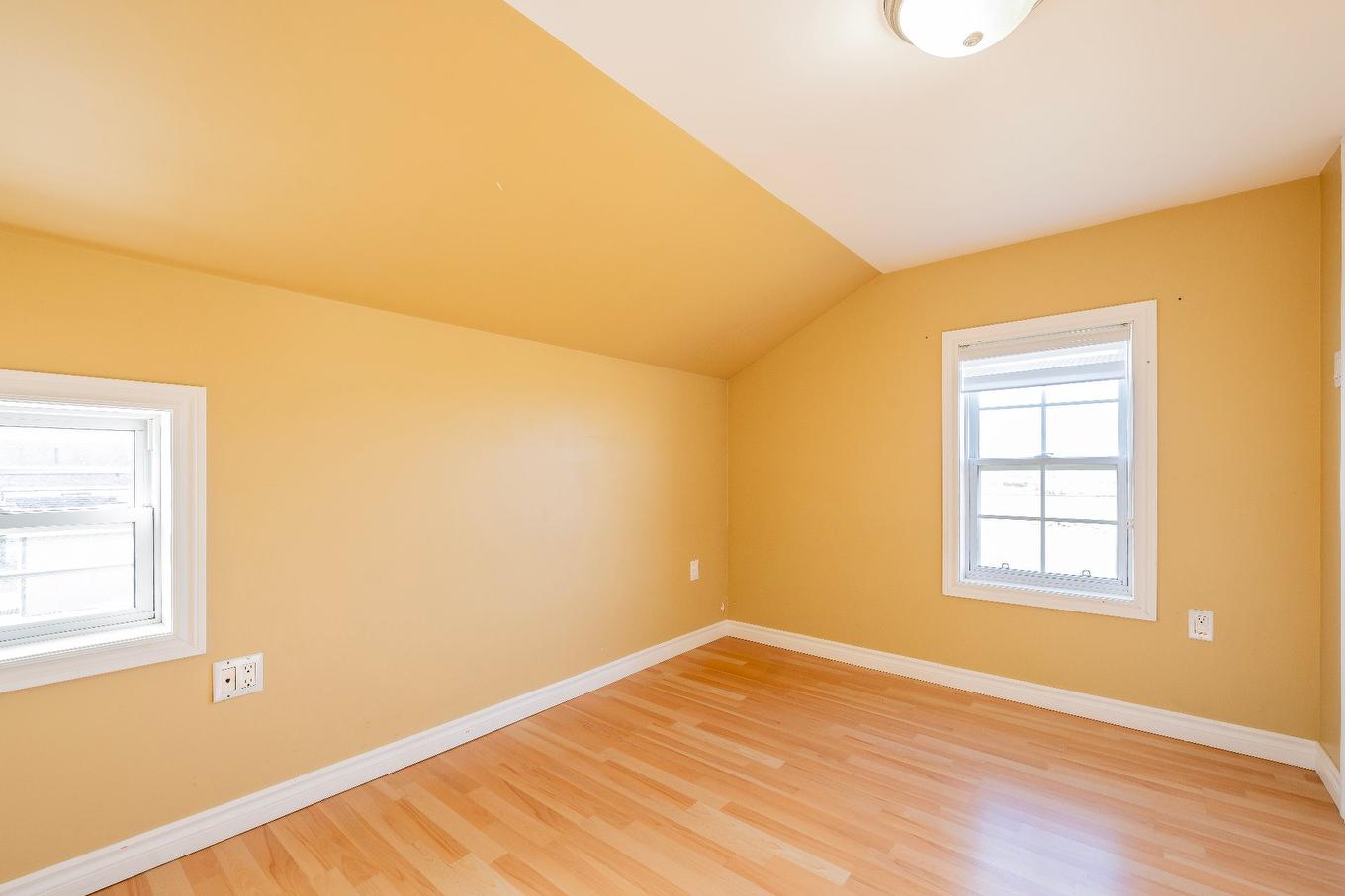 Bedroom - 30 Ch. Armand-Décoste, Les Îles-De-La-Madeleine, QC - Indoor Photo Showing Other Room
