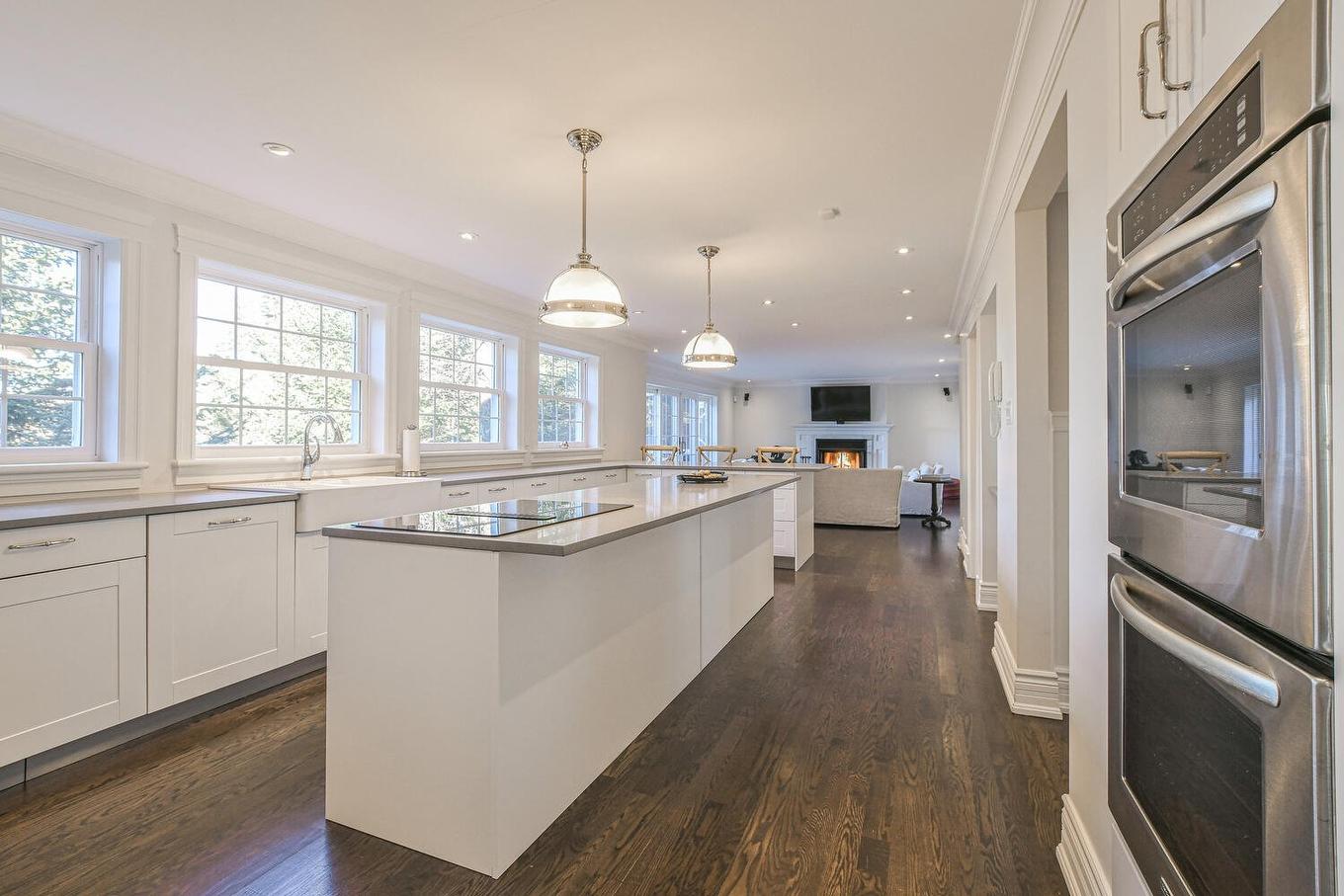 Cuisine - 135 Ch. Fournel, Sainte-Anne-Des-Lacs, QC - Indoor Photo Showing Kitchen With Upgraded Kitchen