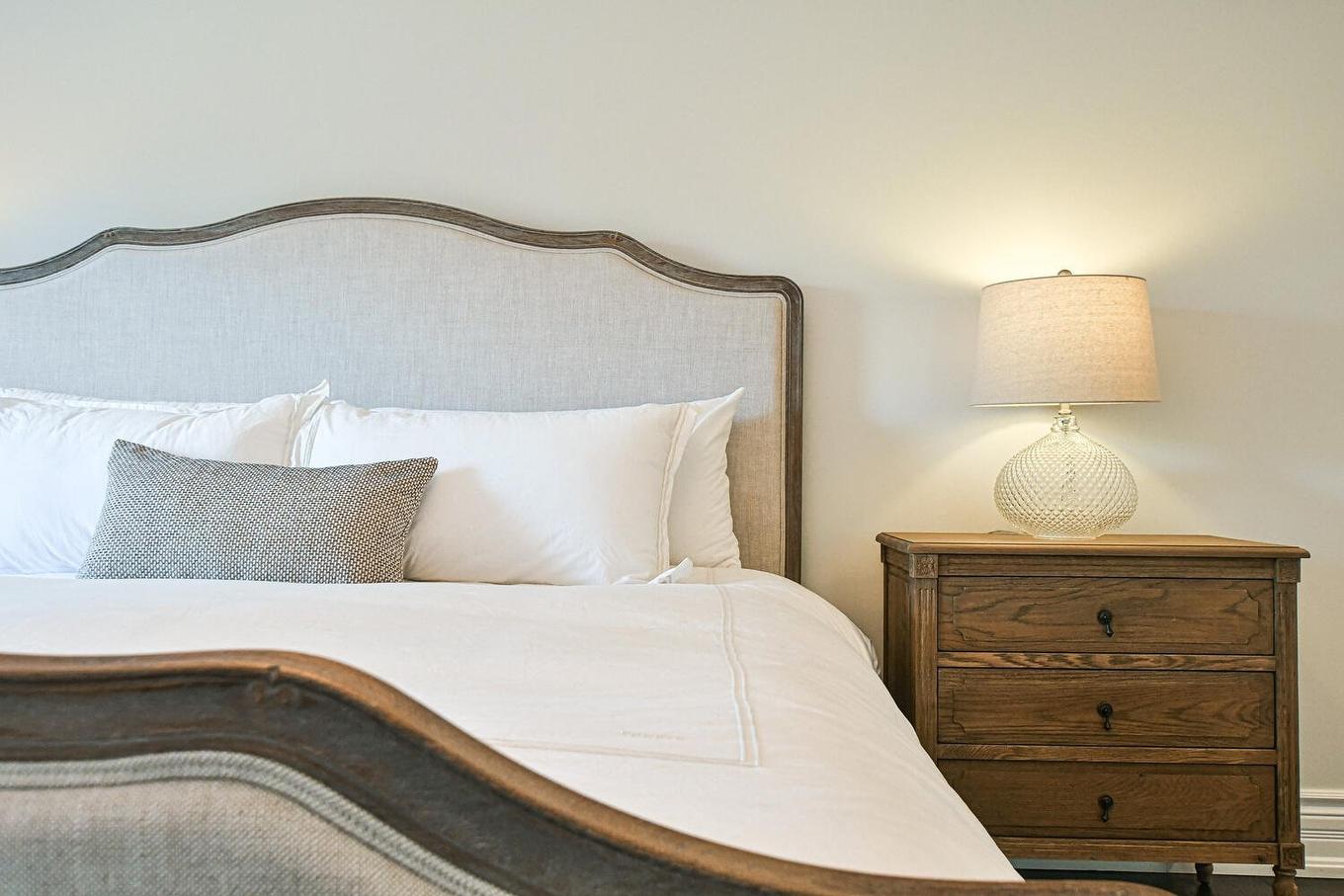 Chambre à coucher principale - 135 Ch. Fournel, Sainte-Anne-Des-Lacs, QC - Indoor Photo Showing Bedroom