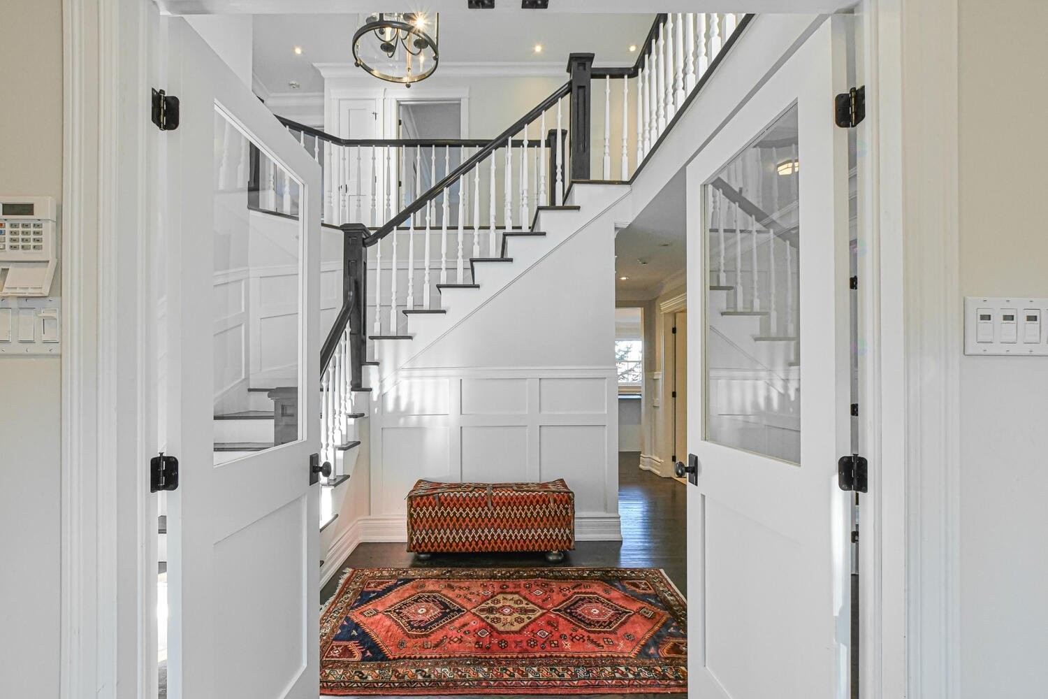 Hall d'entrée/Vestibule - 135 Ch. Fournel, Sainte-Anne-Des-Lacs, QC - Indoor Photo Showing Other Room