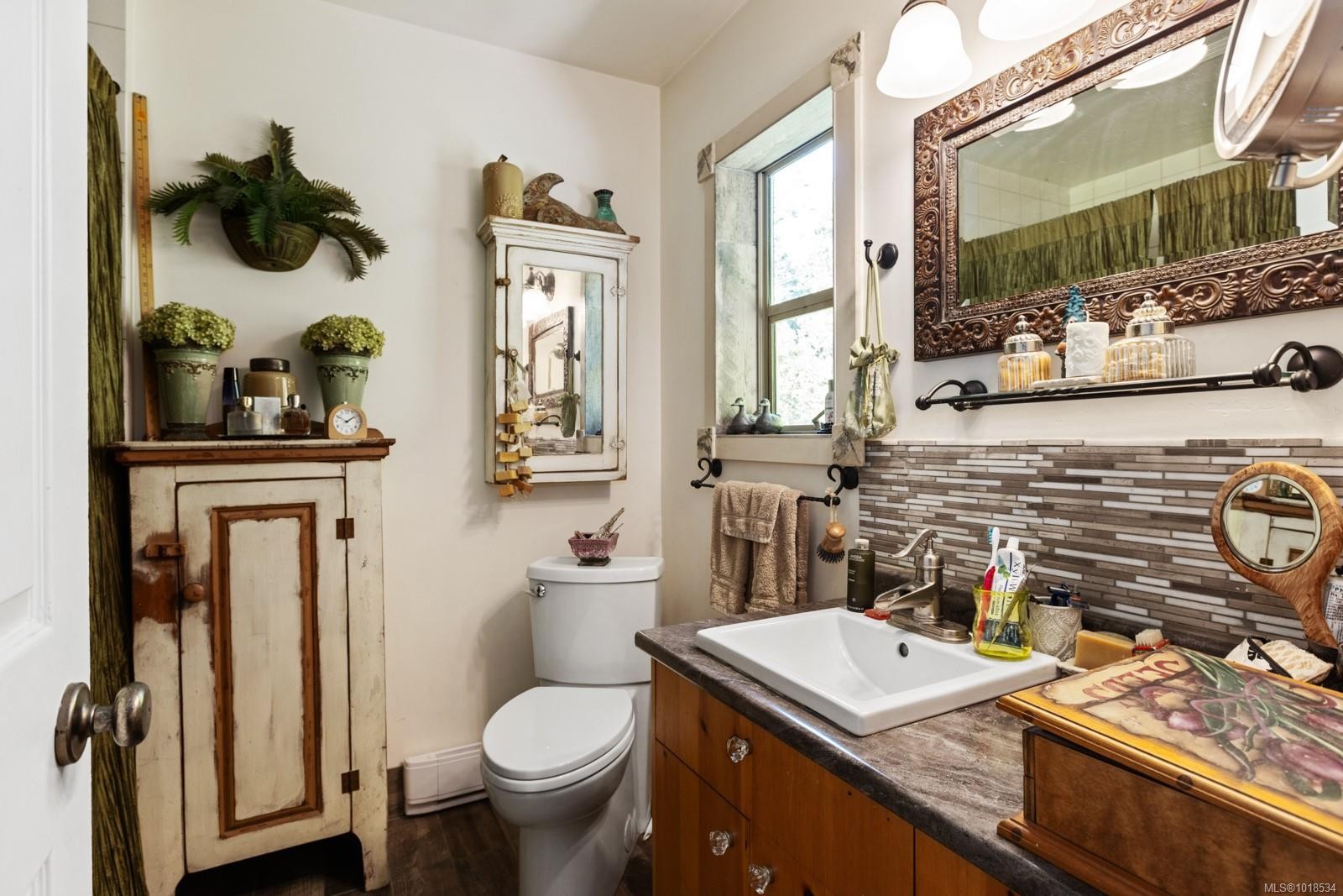 2470 North End Rd, Salt Spring, BC