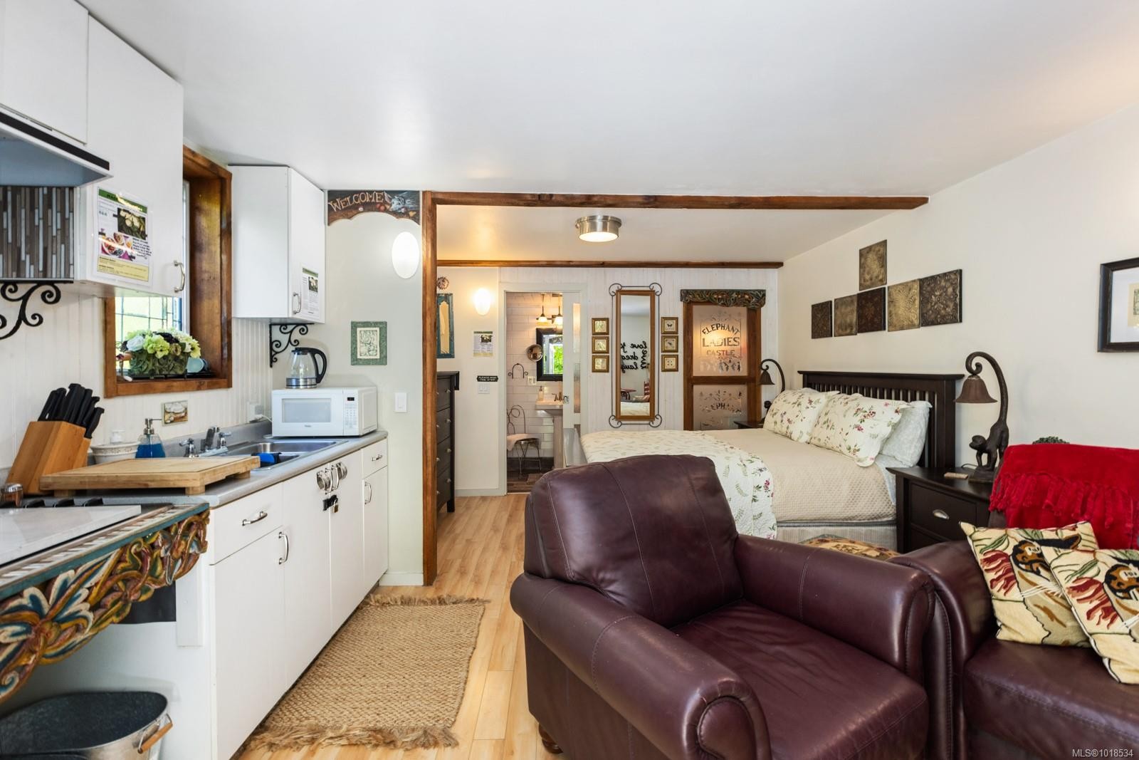 2470 North End Rd, Salt Spring, BC