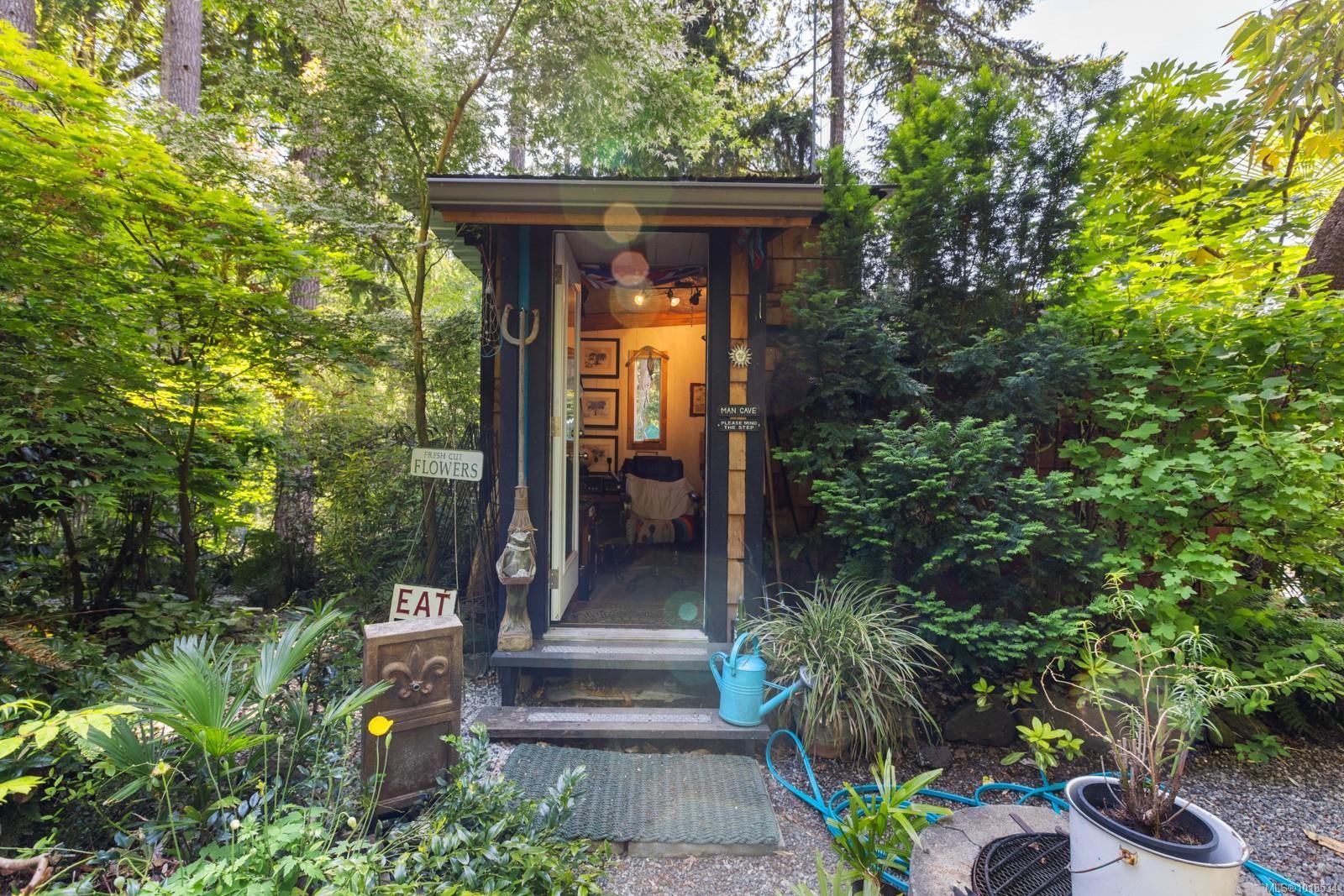 2470 North End Rd, Salt Spring, BC