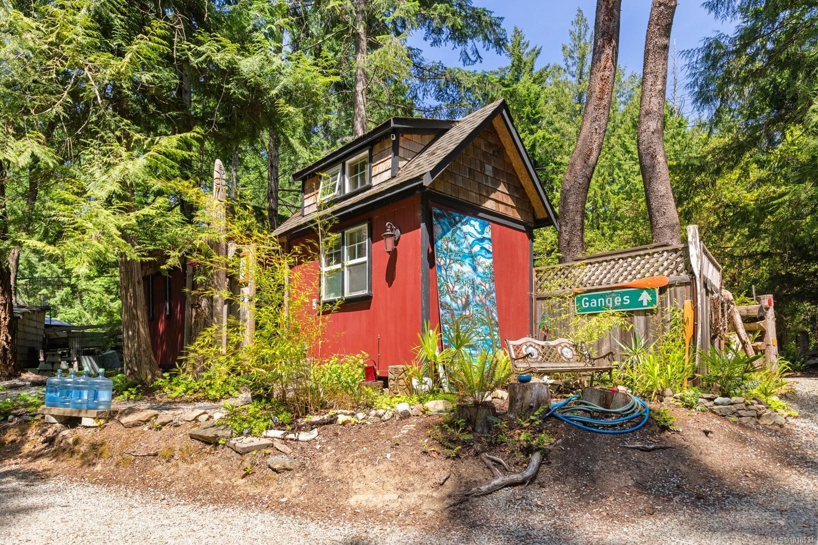 2470 North End Rd, Salt Spring, BC