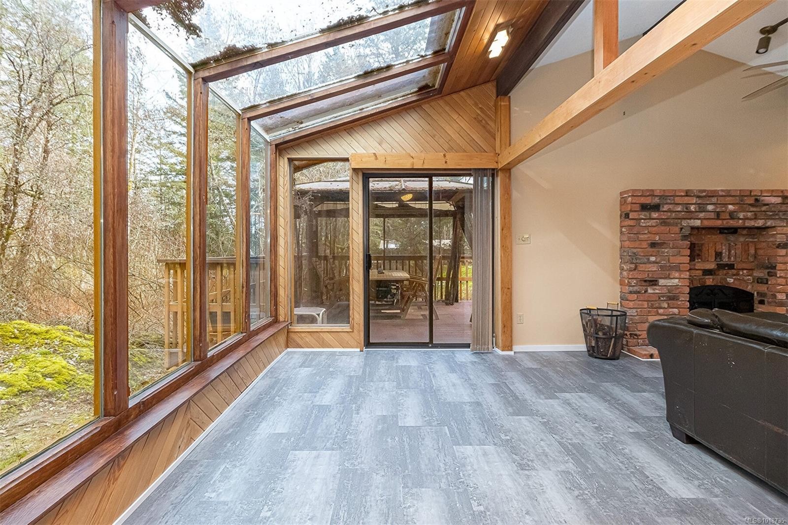 2298 Munn Rd, Highlands, BC