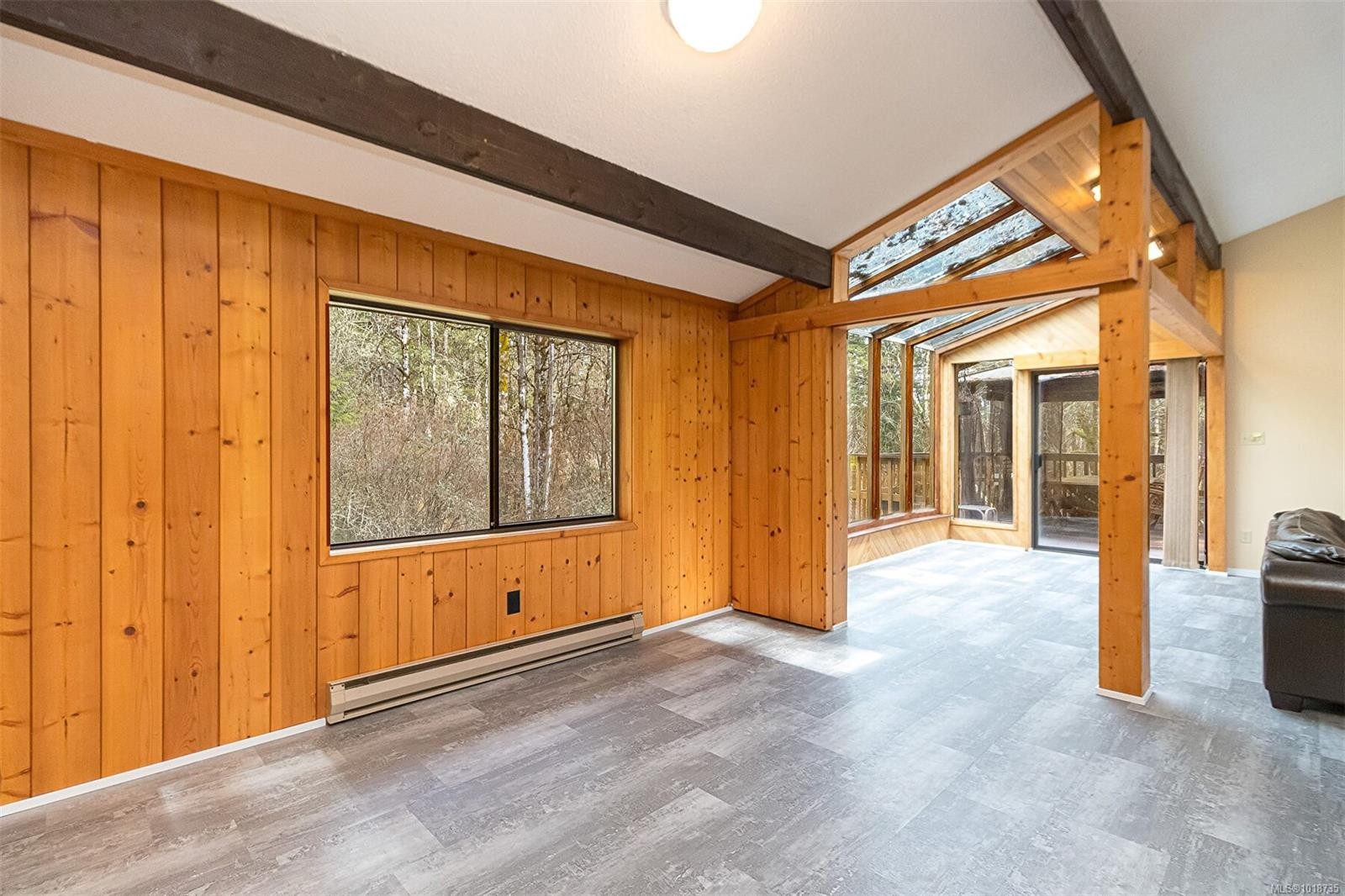 2298 Munn Rd, Highlands, BC