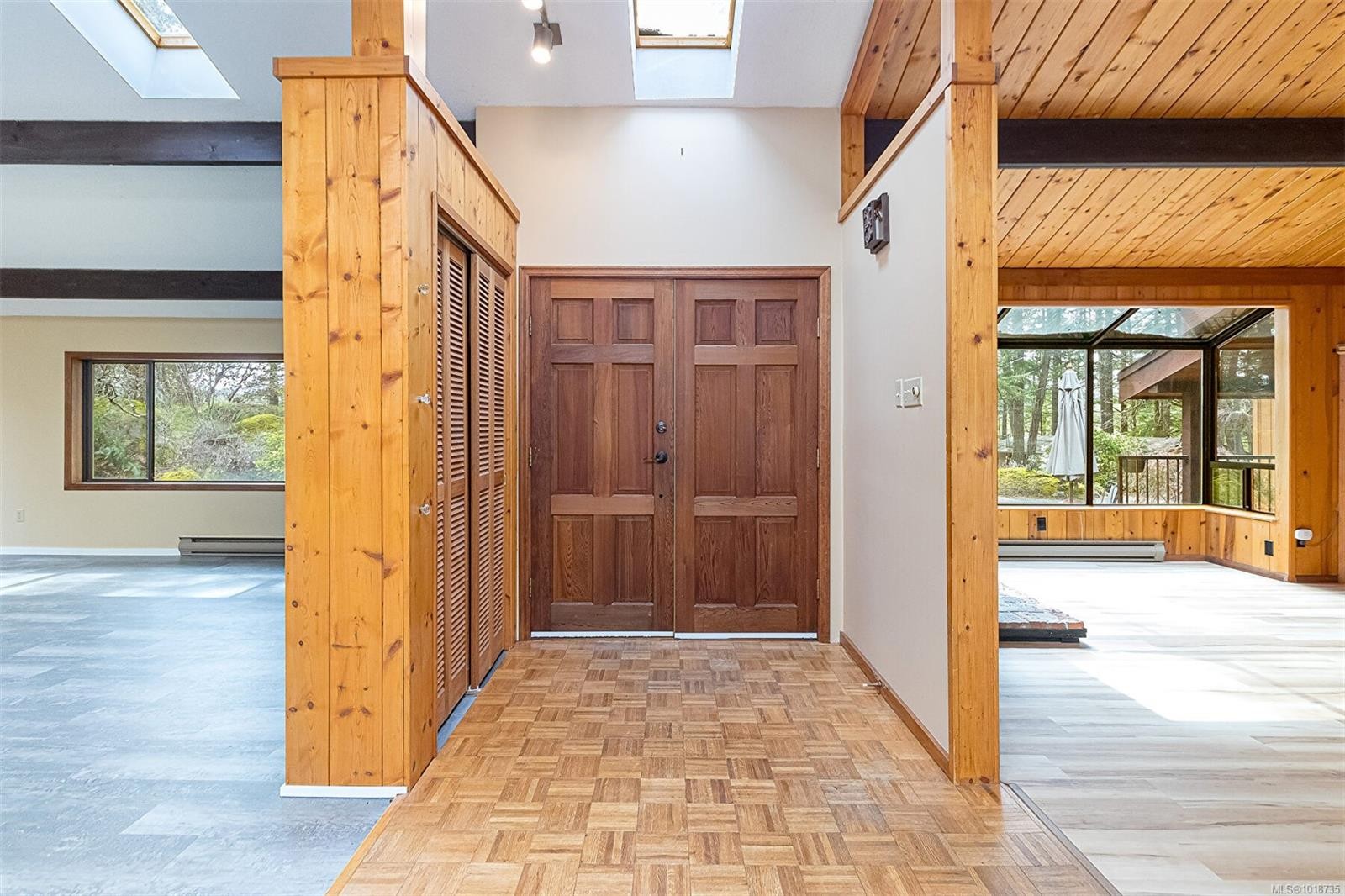 2298 Munn Rd, Highlands, BC