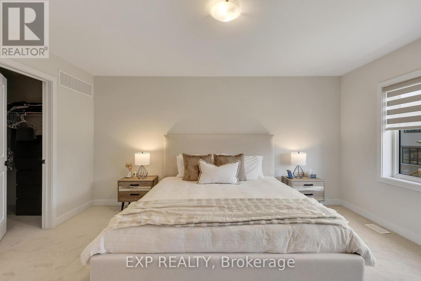 6 Sundin Drive, Haldimand, ON - Indoor Photo Showing Bedroom