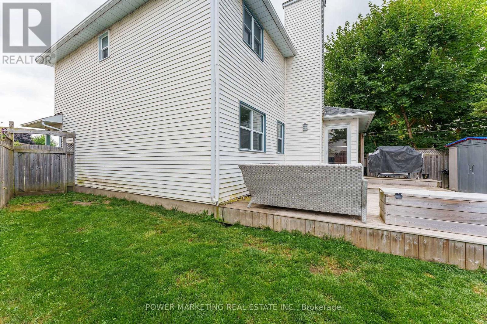 1809 Chopin Place, Ottawa, ON - Outdoor