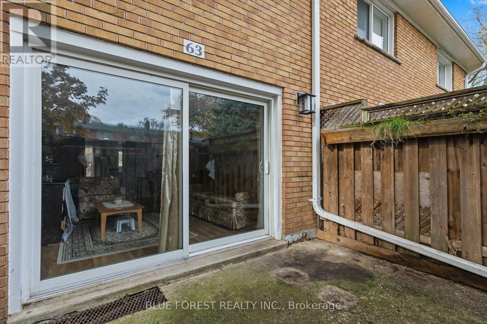 63 Arbour Glen Crescent, London East (East A), ON - Outdoor With Exterior