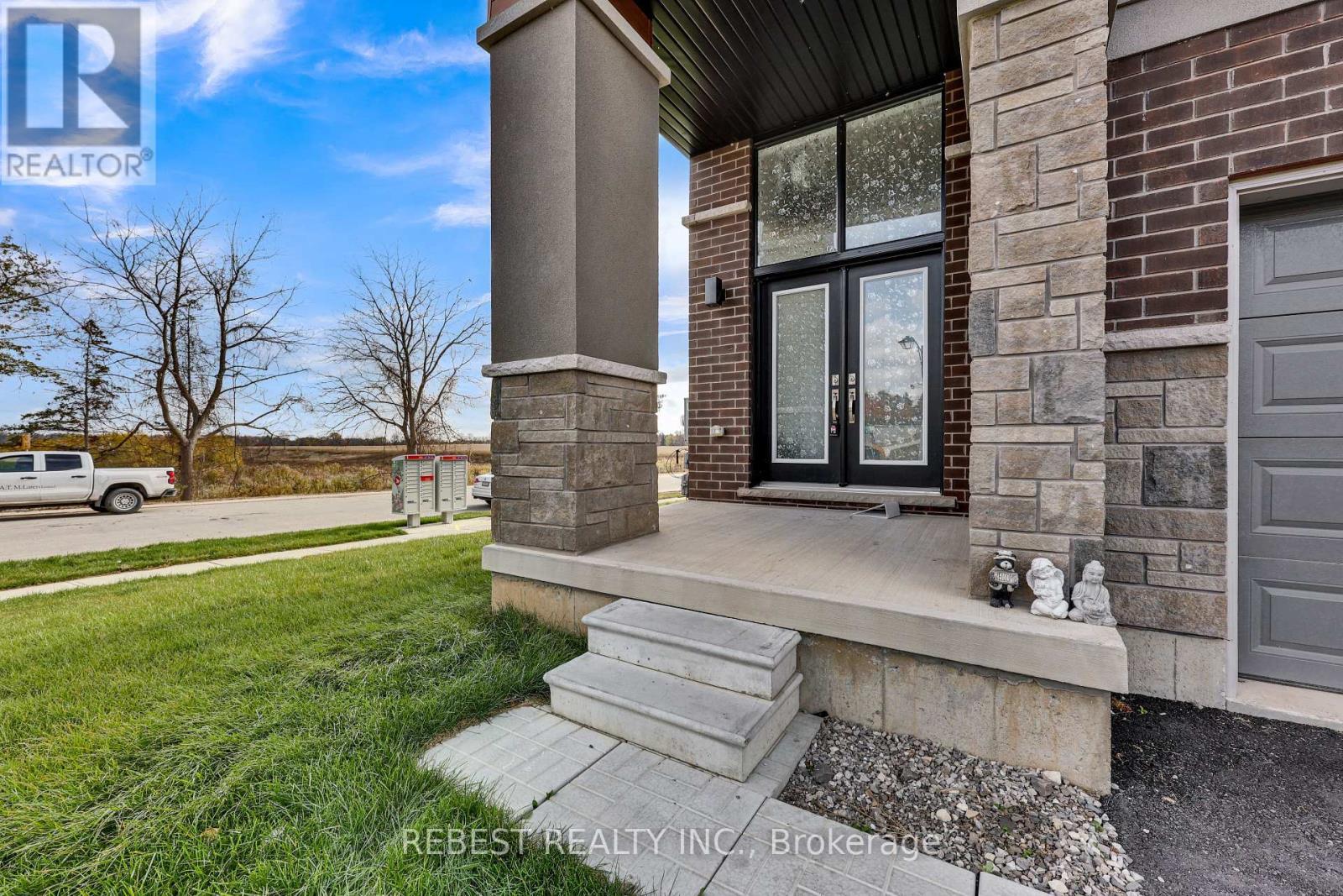 130 Hitchman Street, Brant, ON - Outdoor