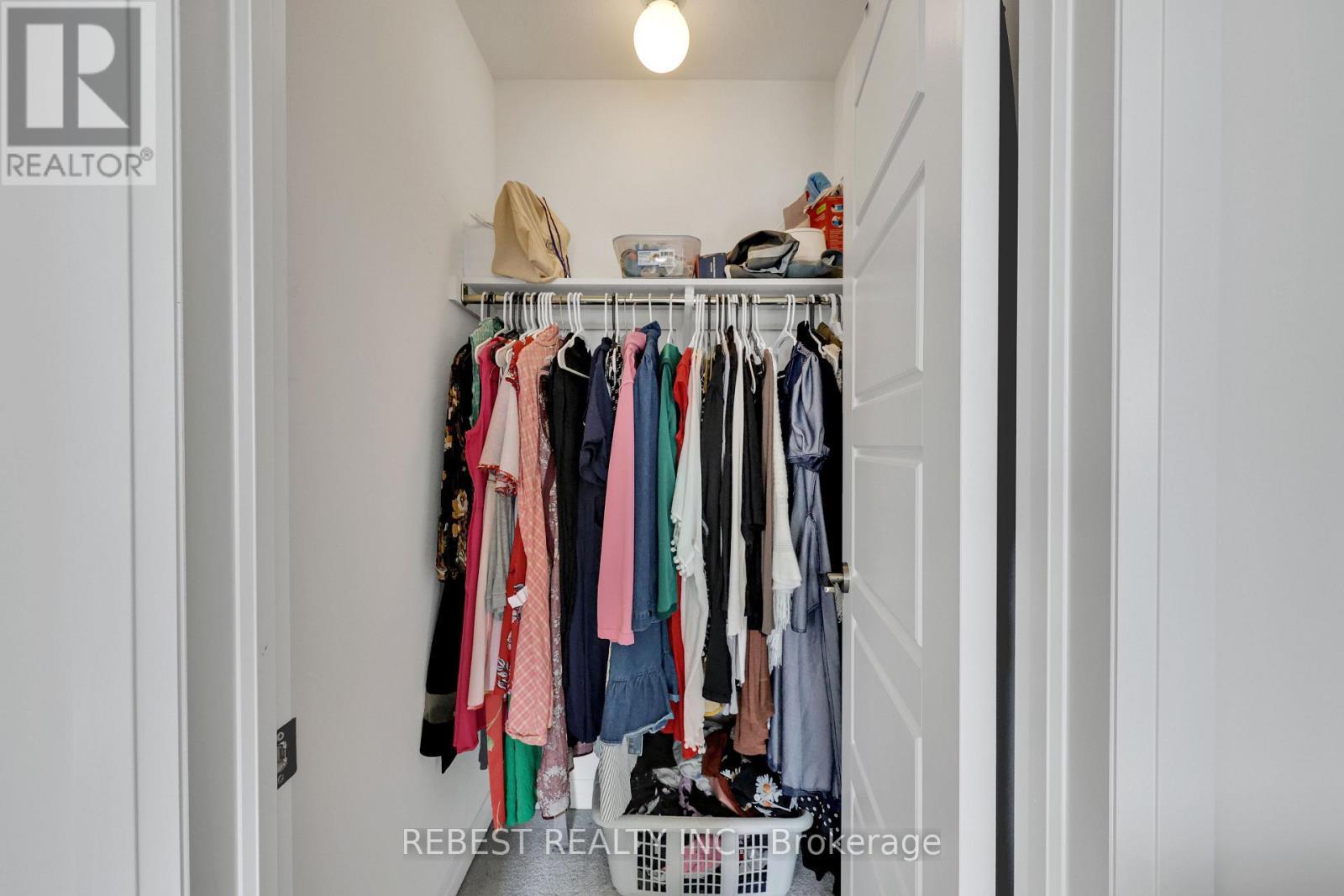 130 Hitchman Street, Brant, ON - Indoor Photo Showing Other Room