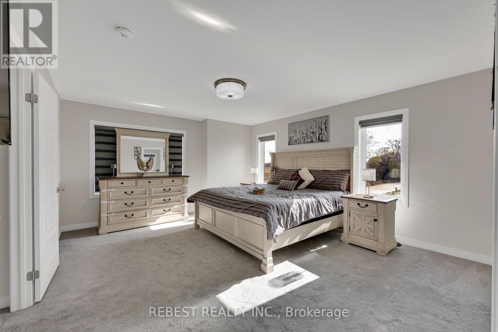 130 Hitchman Street, Brant, ON - Indoor Photo Showing Bedroom