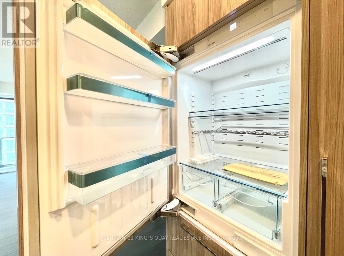 1209 - 85 Mcmahon Drive, Toronto, ON - Indoor Photo Showing Other Room