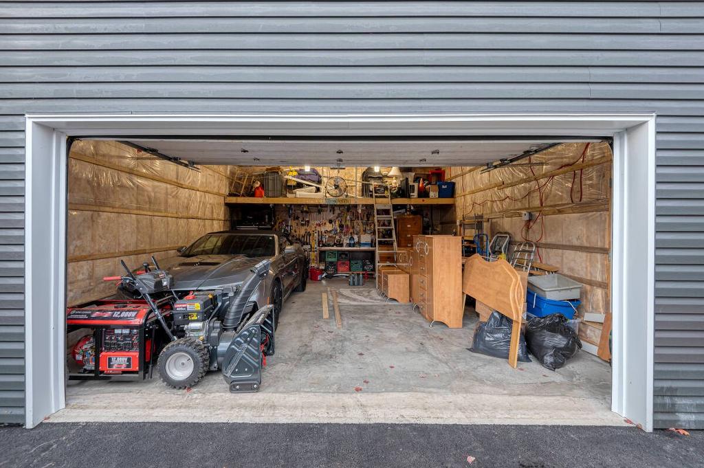 Garage - 1150 Rue Chabanel, Drummondville, QC - Outdoor With Exterior