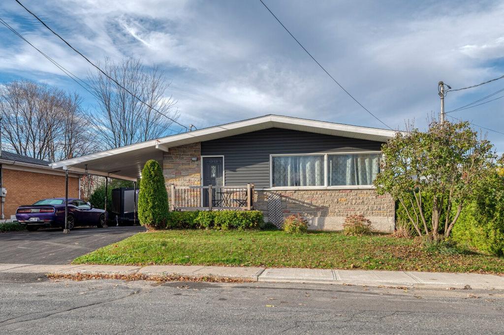 Façade - 1150 Rue Chabanel, Drummondville, QC - Outdoor