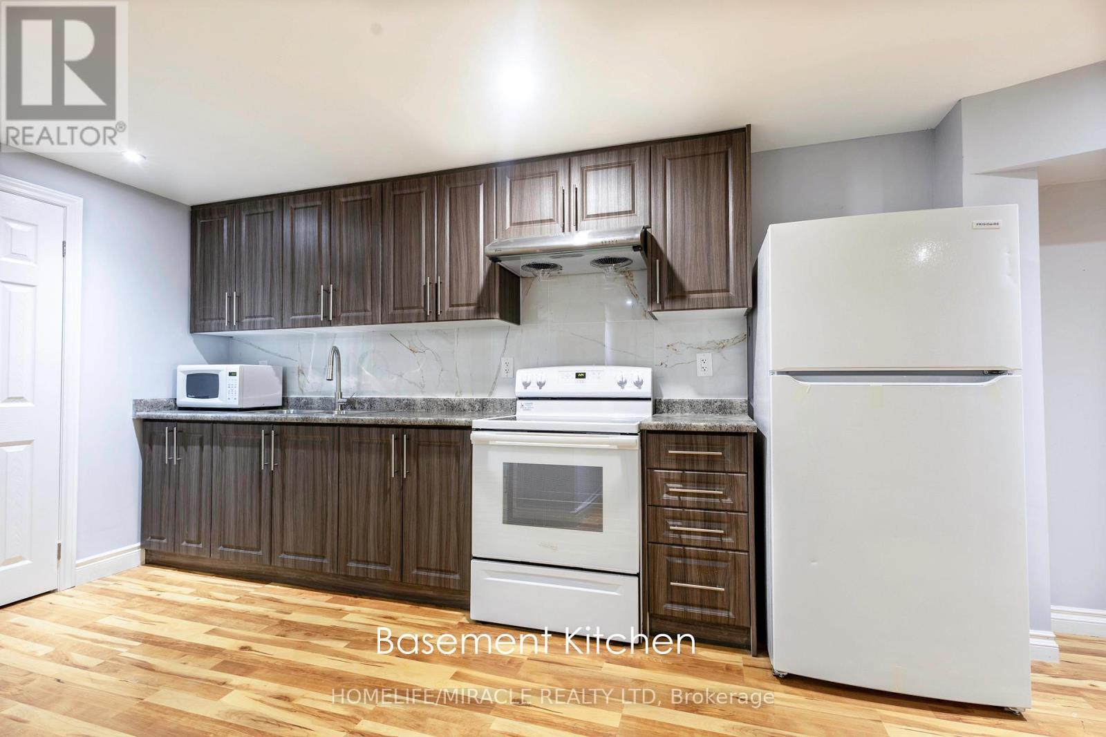 Lower - 12 Gill Crescent, Ajax, ON - Indoor Photo Showing Kitchen