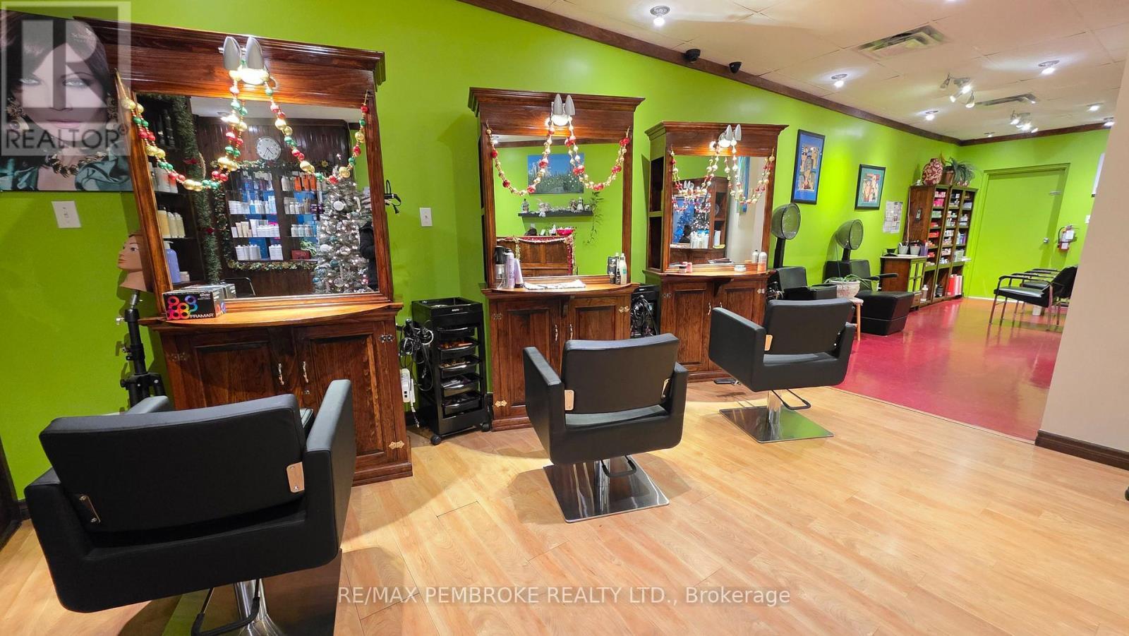 C - 3468 Petawawa Boulevard, Petawawa, ON