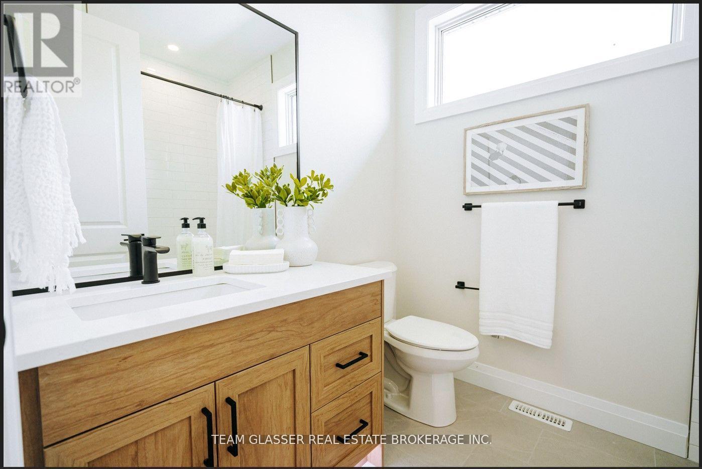 22 Dearing Drive, South Huron (Stephen), ON - Indoor Photo Showing Bathroom